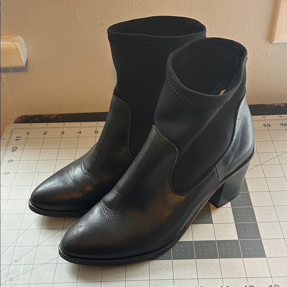 PIECES Black Leather Ankle Boots